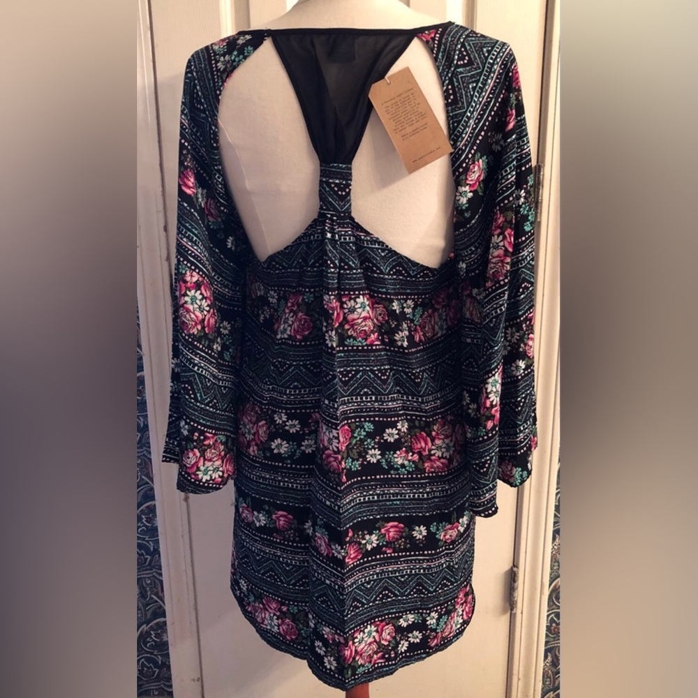 New Paper Crane Floral Patterned Dress with Black Accents and open style back
